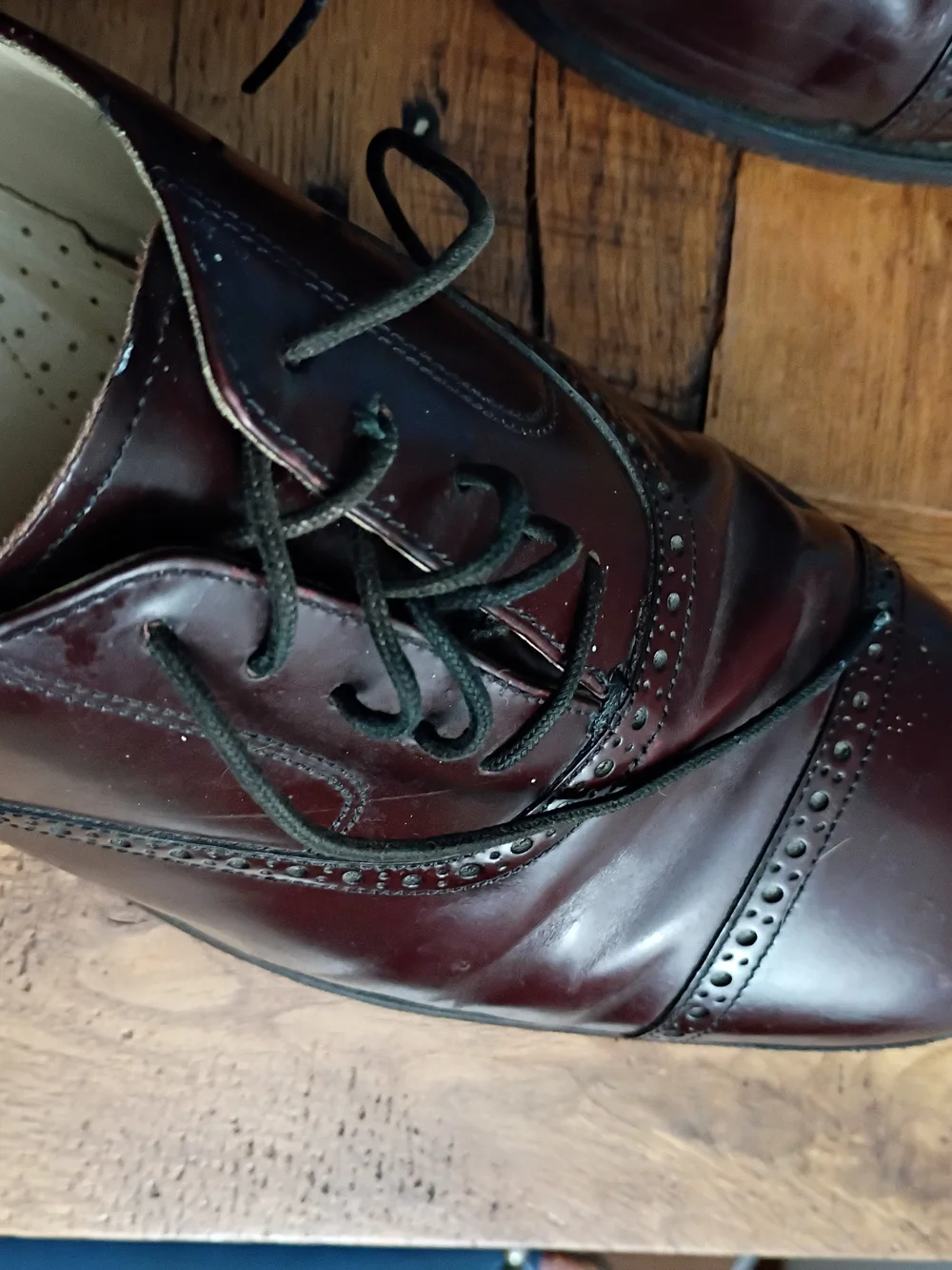 Bostonian Men's Dark Burgundy Leather Cap-Toe Derbys Size 11